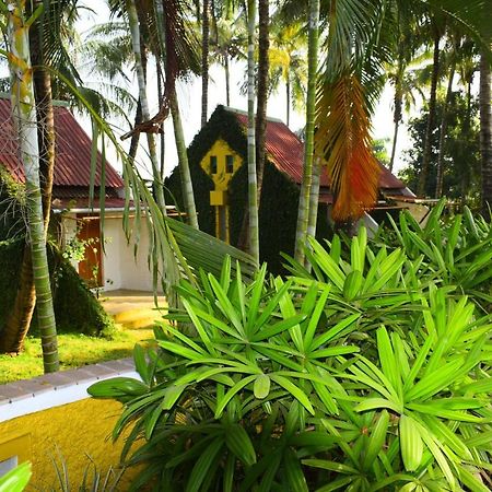 Anandvan Holiday Homes, Wai Екстер'єр фото