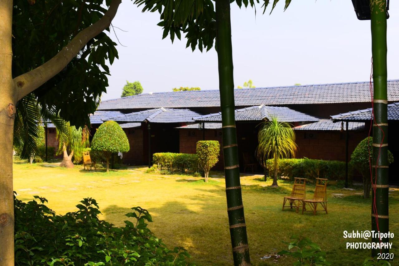 Anandvan Holiday Homes, Wai Екстер'єр фото